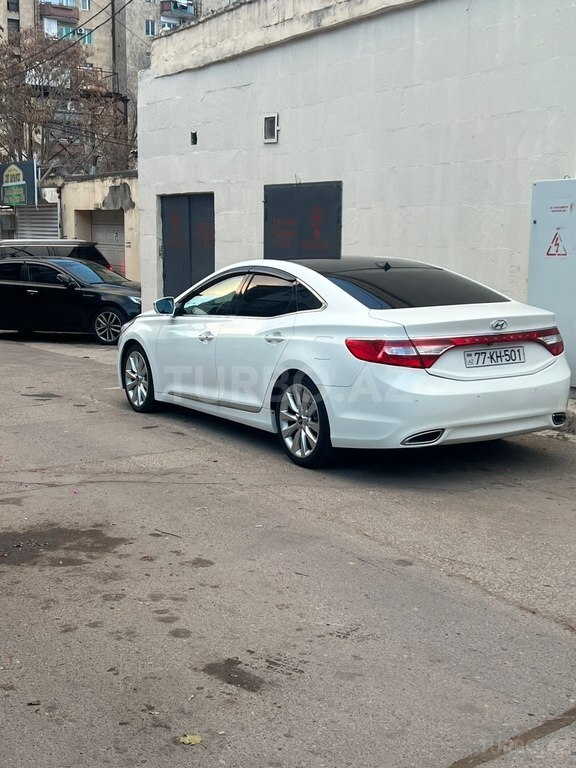Hyundai Grandeur