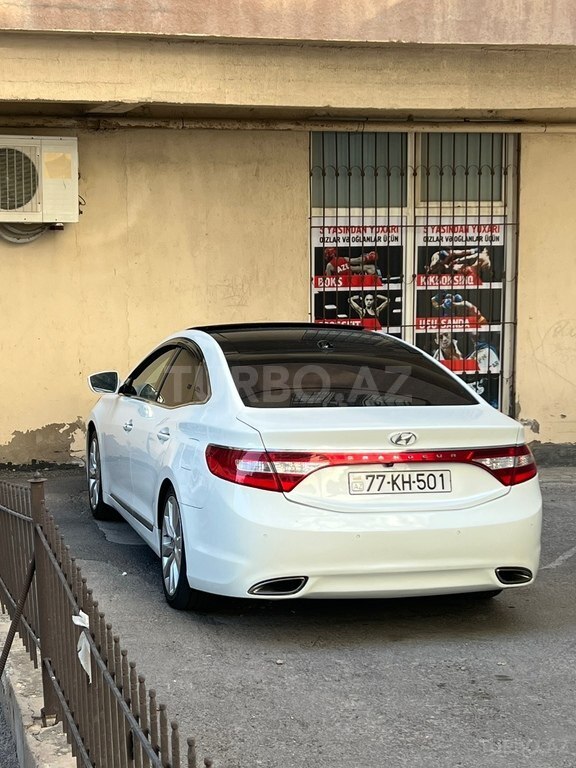 Hyundai Grandeur