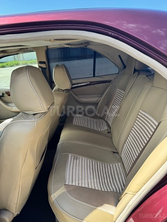 Mercedes C 230