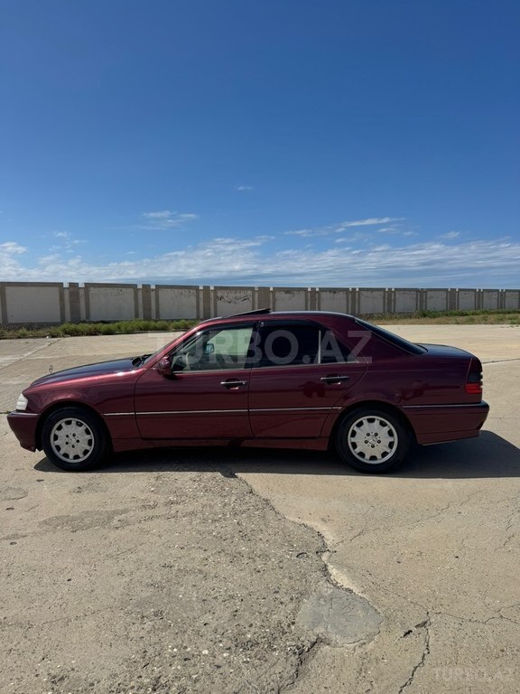 Mercedes C 230