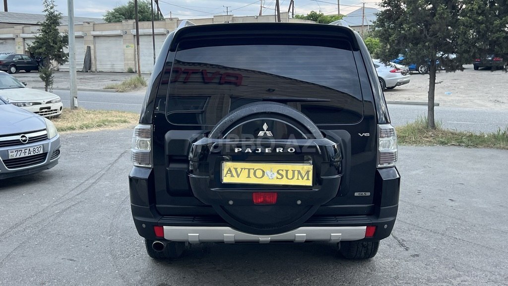 Mitsubishi Pajero