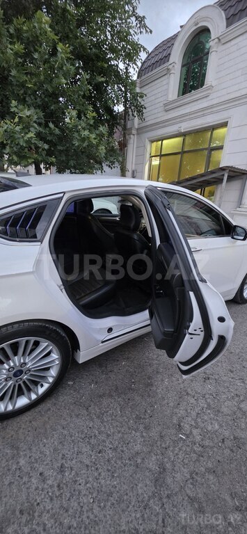 Ford Fusion (North America)