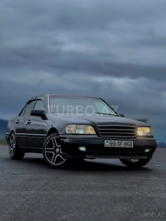 Mercedes C 280