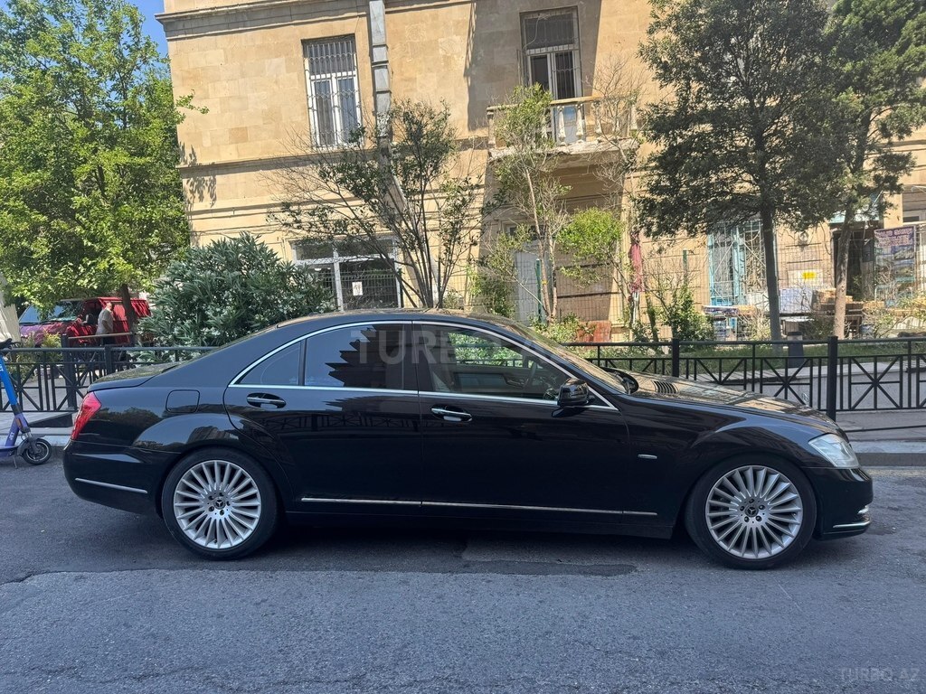Mercedes S 350 4MATIC