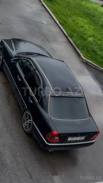 Mercedes C 280
