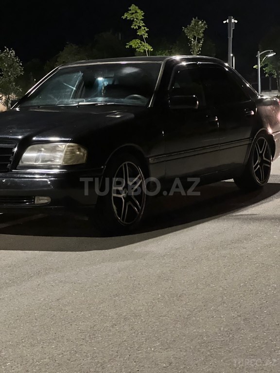 Mercedes C 280