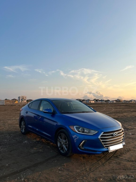 Hyundai Elantra