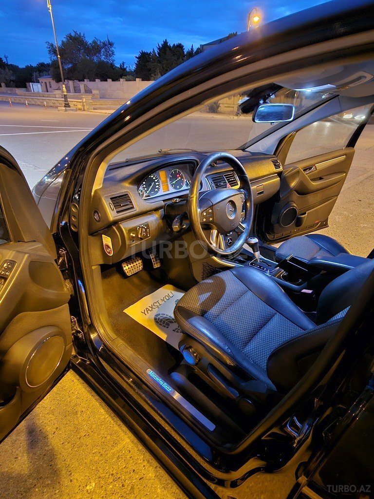 Mercedes B 170