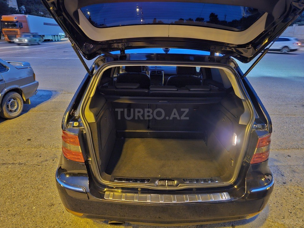 Mercedes B 170