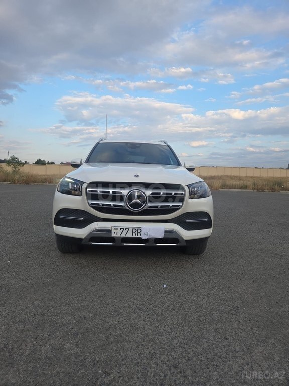 Mercedes GLS 450 4MATIC