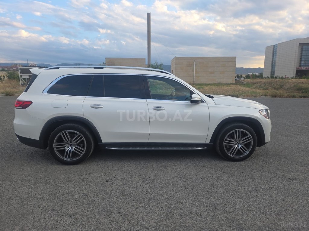 Mercedes GLS 450 4MATIC