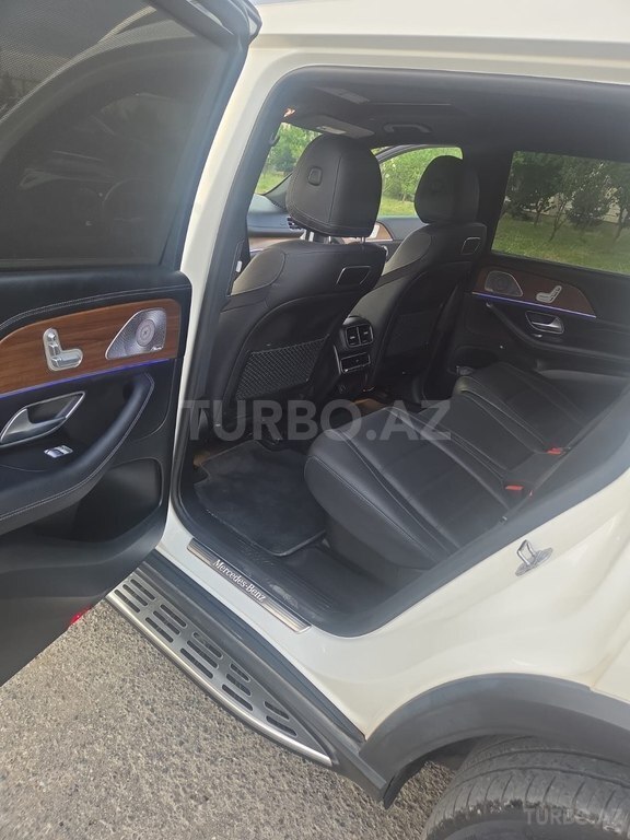 Mercedes GLS 450 4MATIC