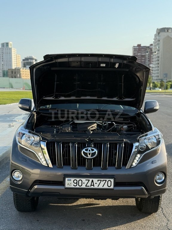 Toyota Land Cruiser Prado