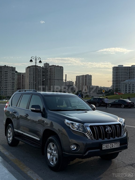Toyota Land Cruiser Prado