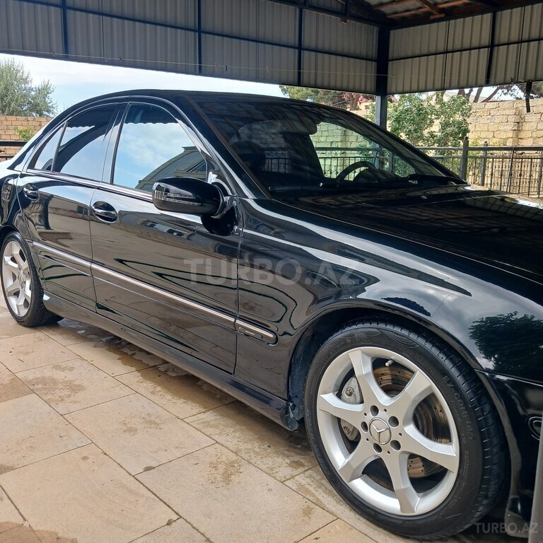 Mercedes C 230