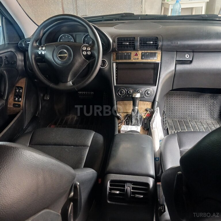 Mercedes C 230