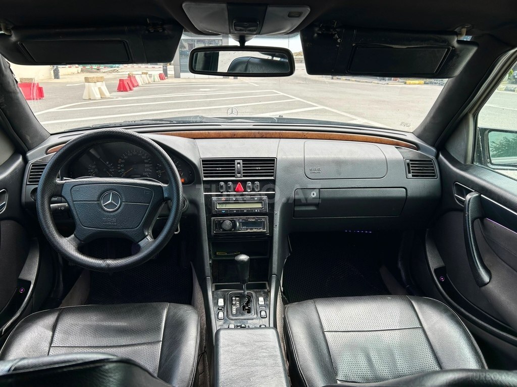 Mercedes C 220