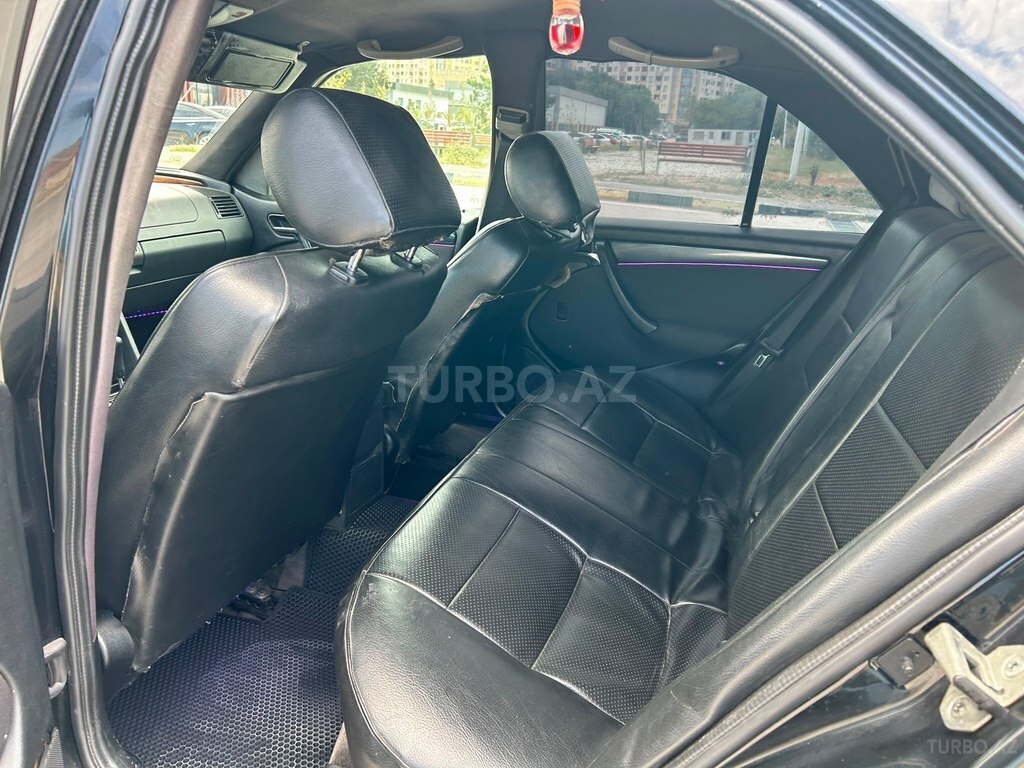 Mercedes C 220