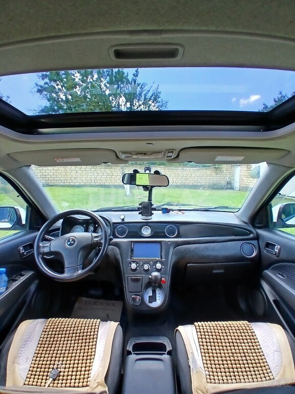 Mitsubishi Airtrek