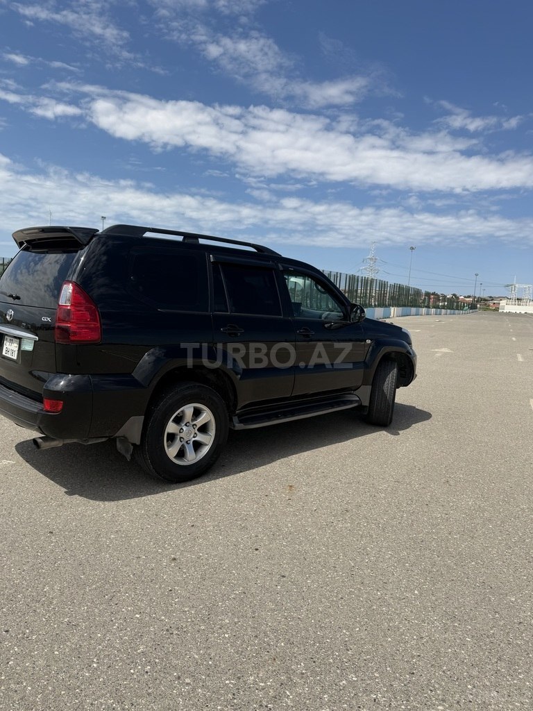 Toyota Land Cruiser Prado