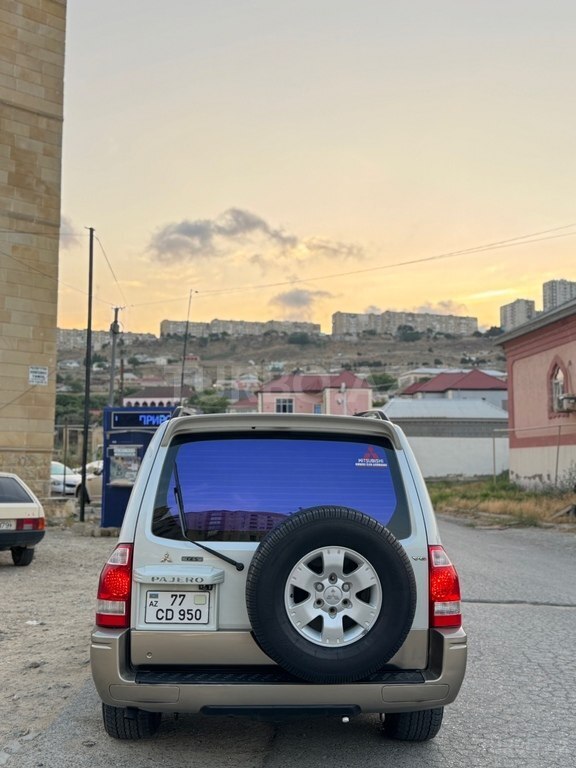 Mitsubishi Pajero