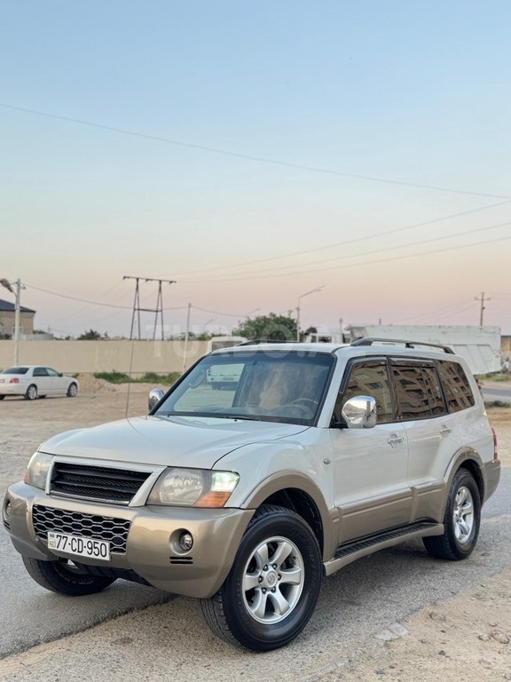 Mitsubishi Pajero