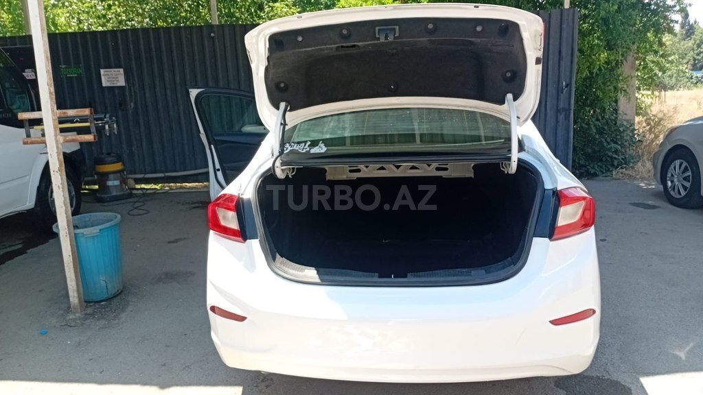 Chevrolet Cruze