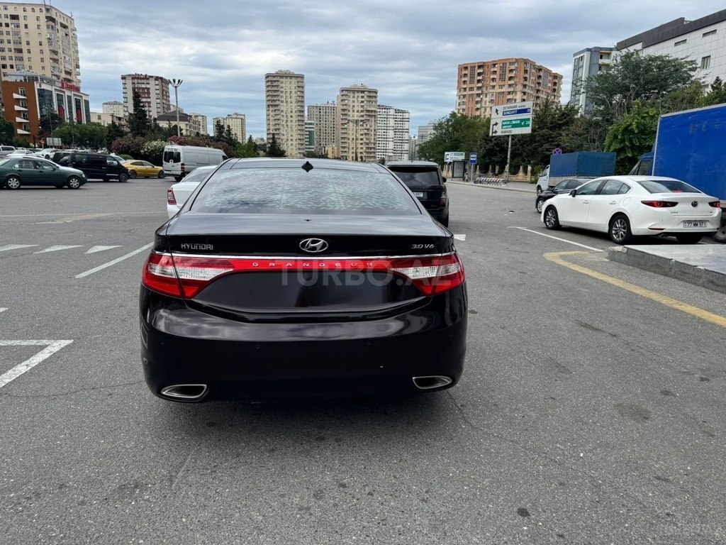 Hyundai Grandeur