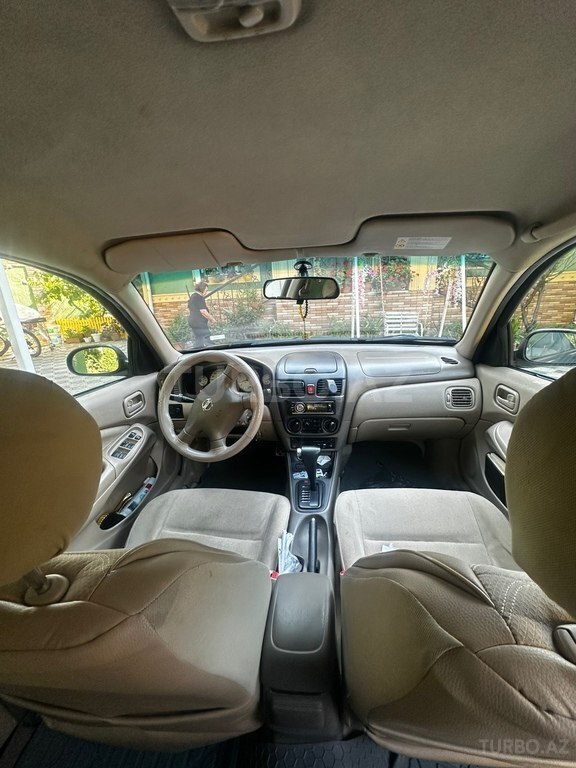 Nissan Sunny