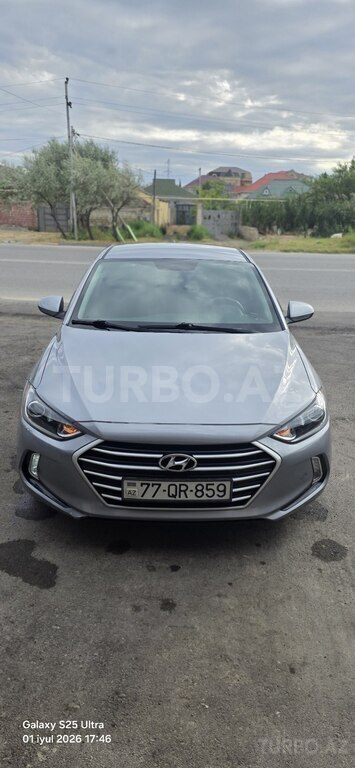 Hyundai Elantra