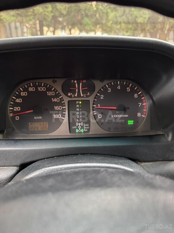 Mitsubishi Pajero io