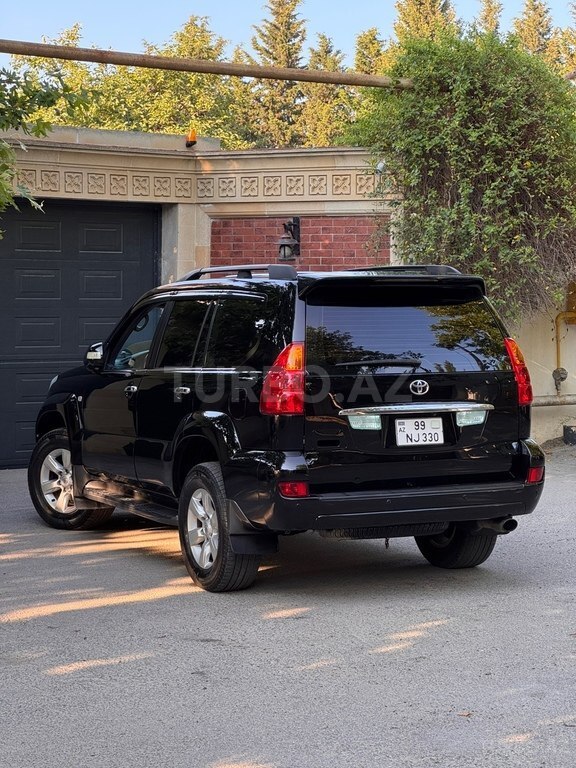 Toyota Land Cruiser Prado