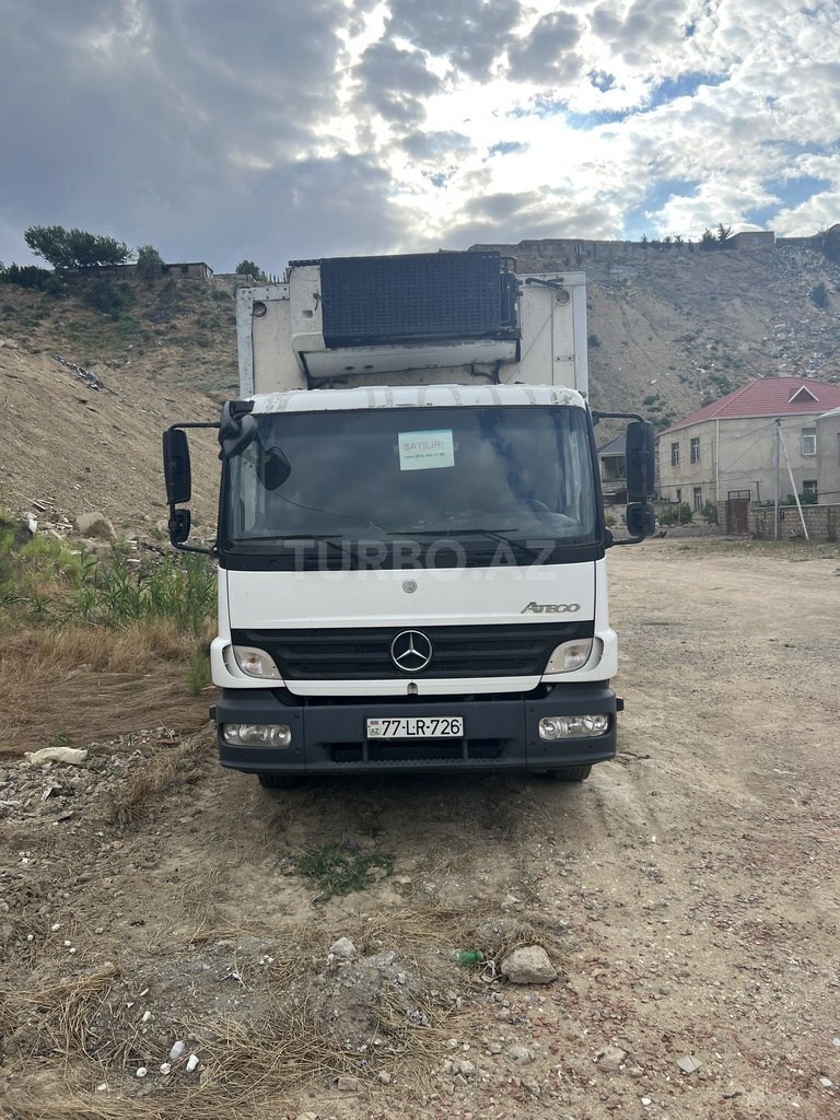 Mercedes Atego 1218