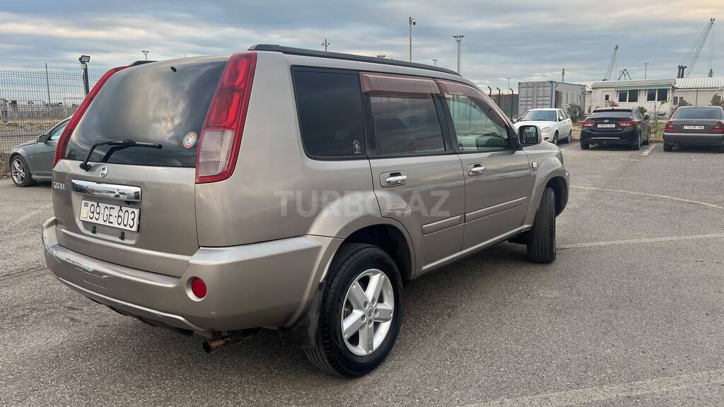 Nissan X-Trail