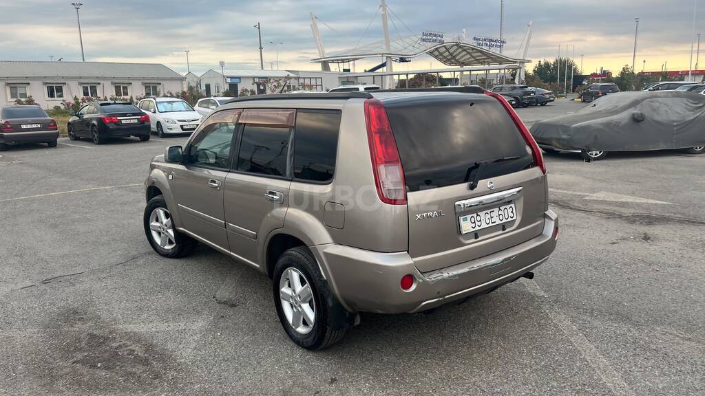 Nissan X-Trail
