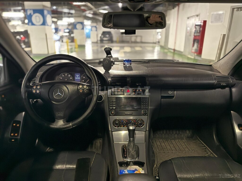 Mercedes C 230