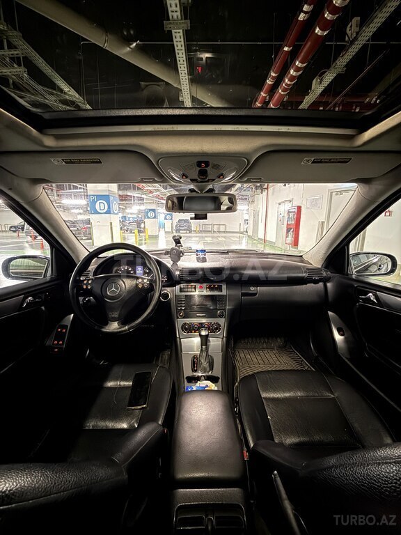 Mercedes C 230
