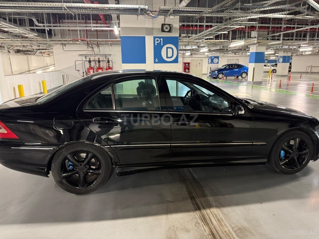 Mercedes C 230