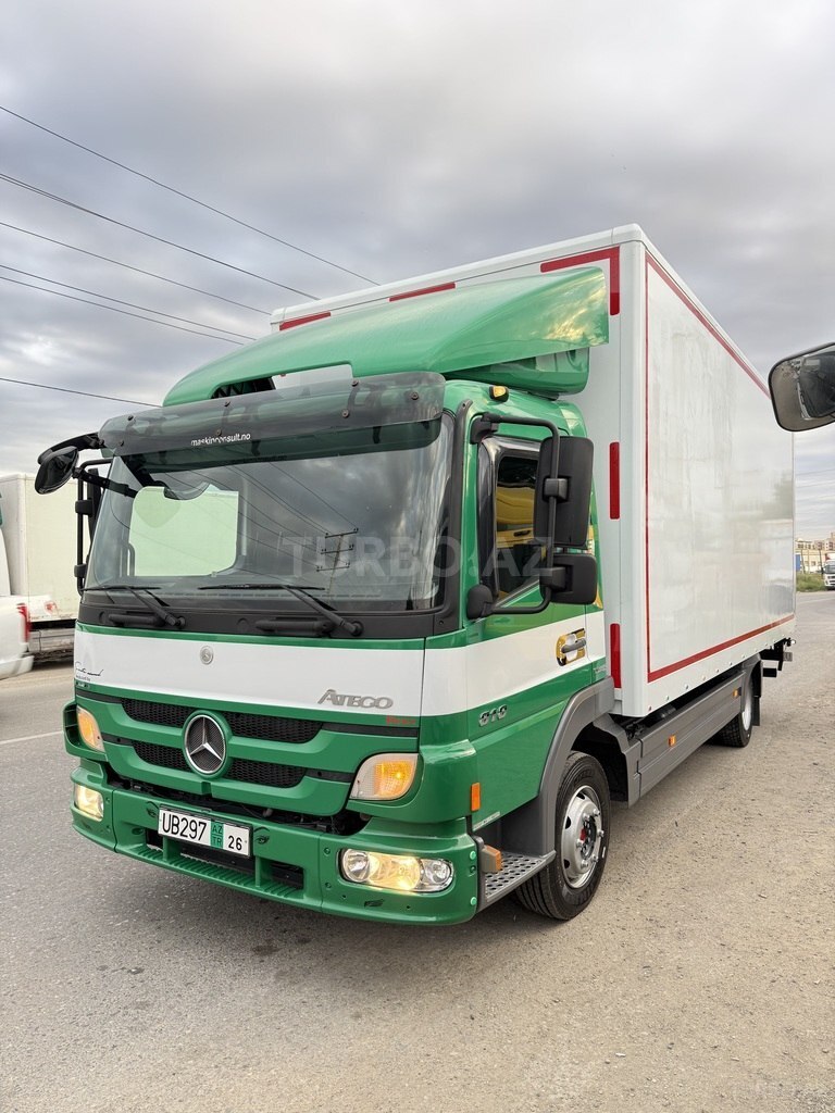 Mercedes Atego 818
