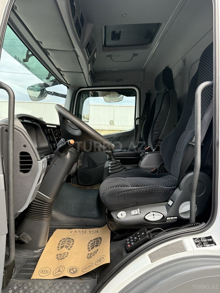 Mercedes Atego 818