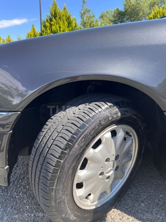 Mercedes C 200