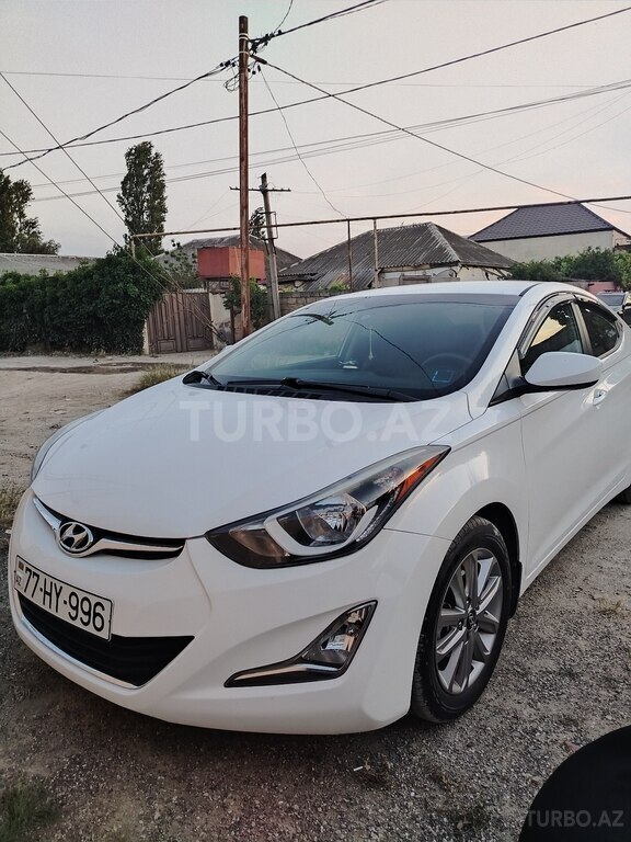 Hyundai Elantra