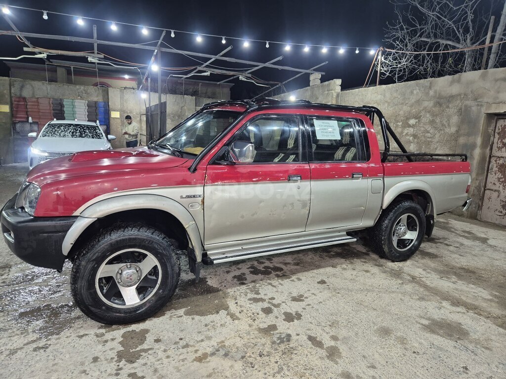 Mitsubishi L200