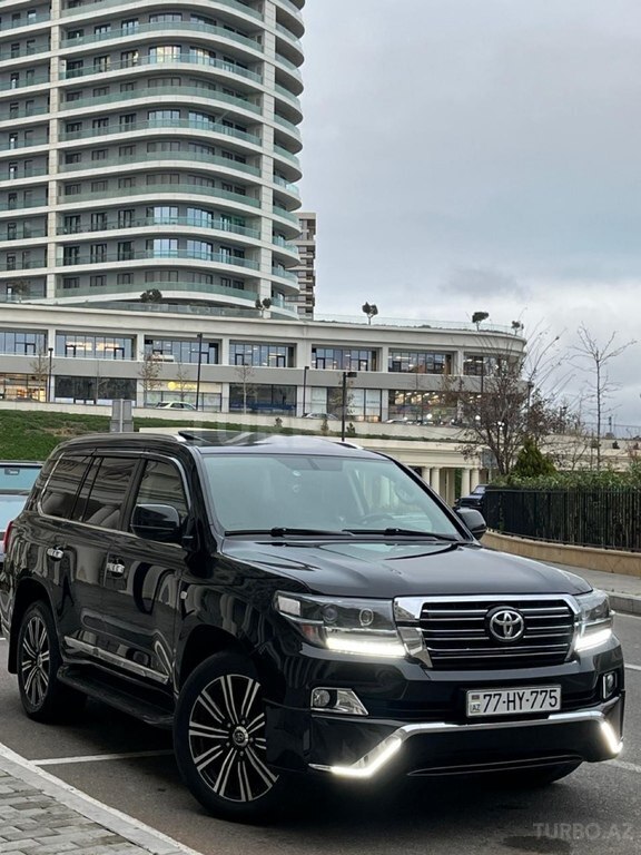 Toyota Land Cruiser