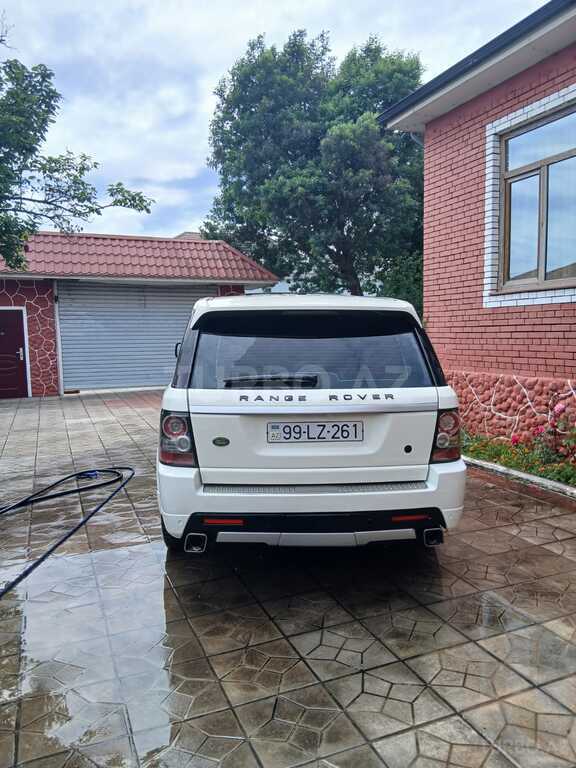 Land Rover RR Sport