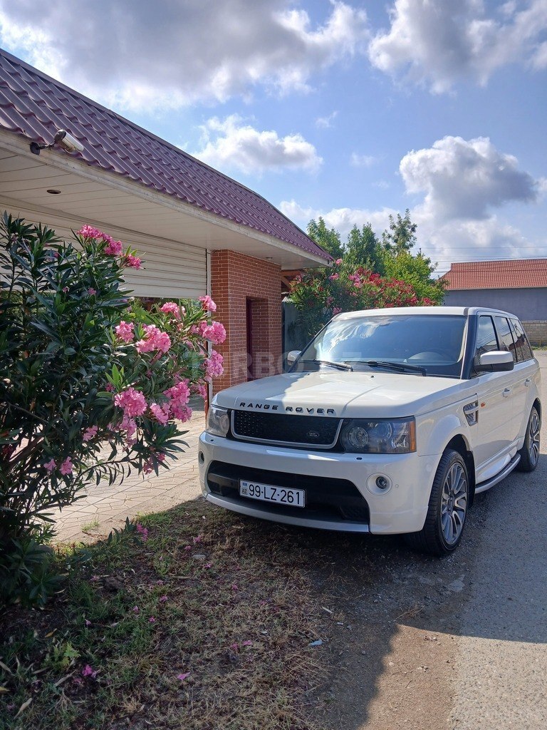 Land Rover RR Sport