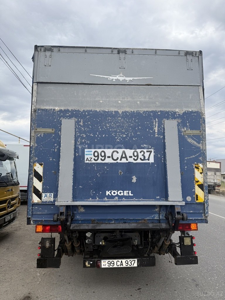 Mercedes Atego 1828