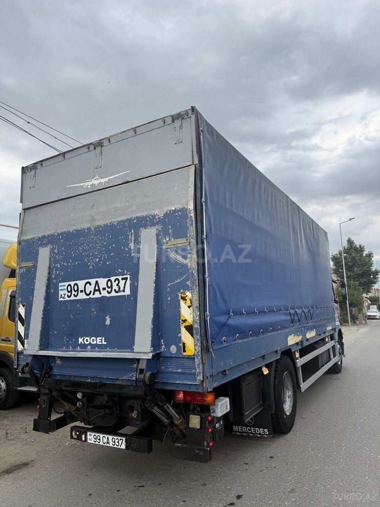 Mercedes Atego 1828