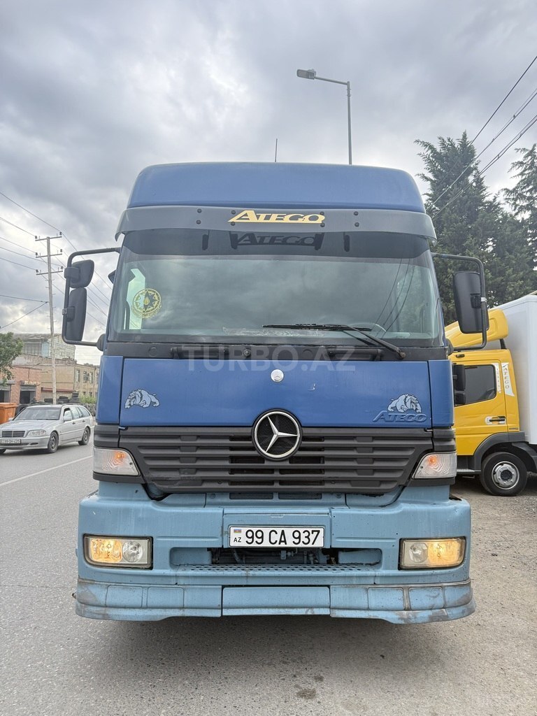 Mercedes Atego 1828