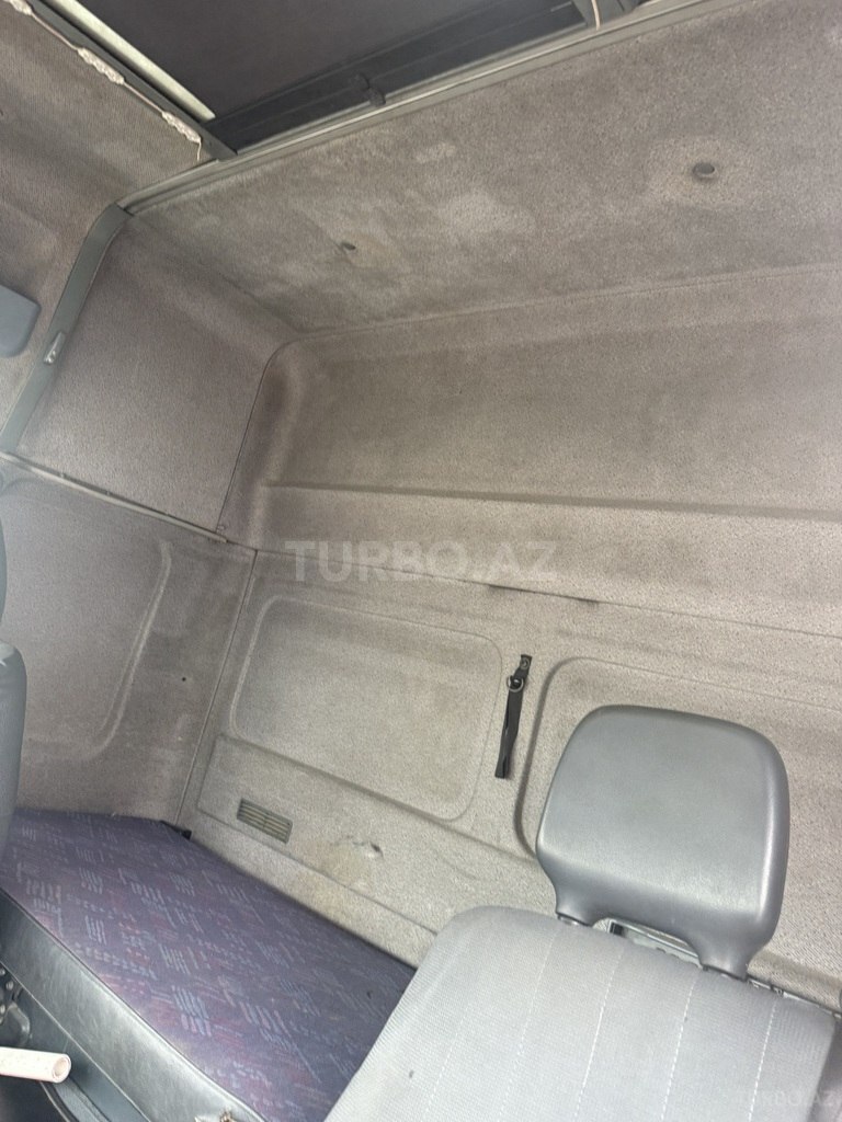 Mercedes Atego 1828